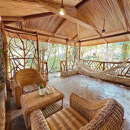 סאן ג'ואן Tahanan Resort מראה חיצוני תמונה