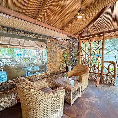סאן ג'ואן Tahanan Resort מראה חיצוני תמונה